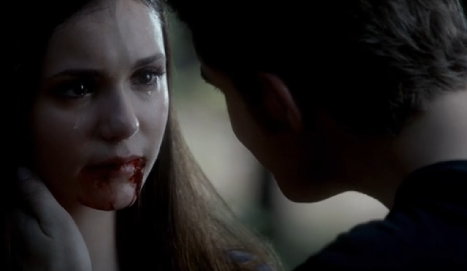 The Vampire diaries S04E02 - Elena feeds with Stefan 