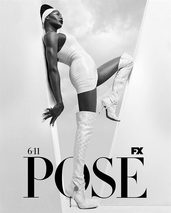 poster de Pose saison 2 avec une actrice qui pose 