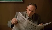 Fonz du mois avis neutre : Tony Soprano lit un journal