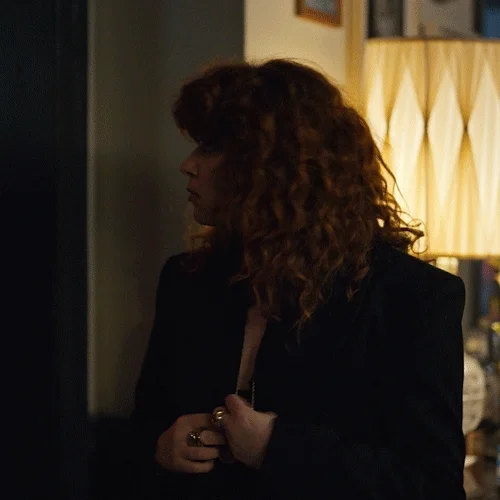 Gif de présentation Natasha Lyonne