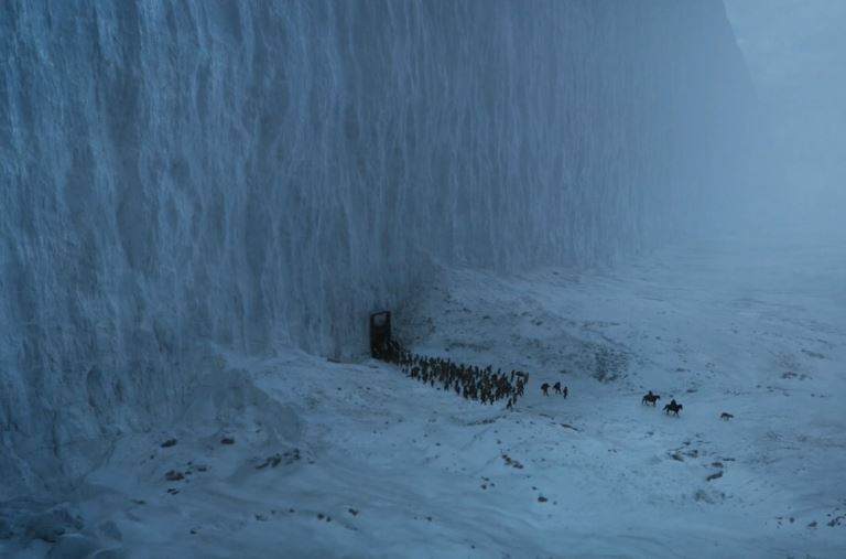 Jon Snow partant avec Ghost et les Sauvageons en direction du nord du mur