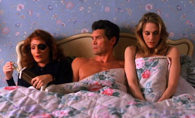 Nadine, Earl et Norma dans le même lit.